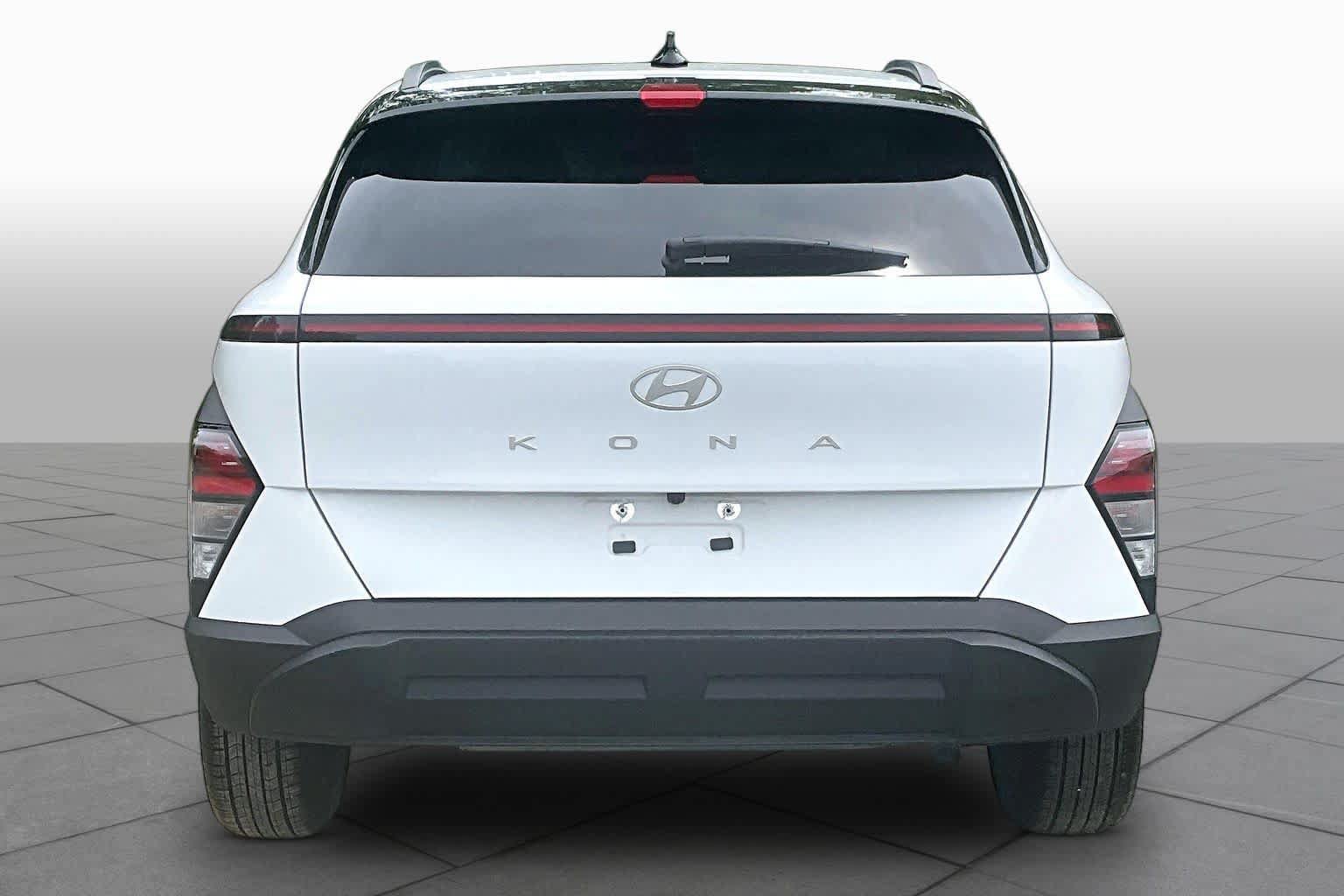Used 2026 Hyundai Kona SEL Sport FWD image 5