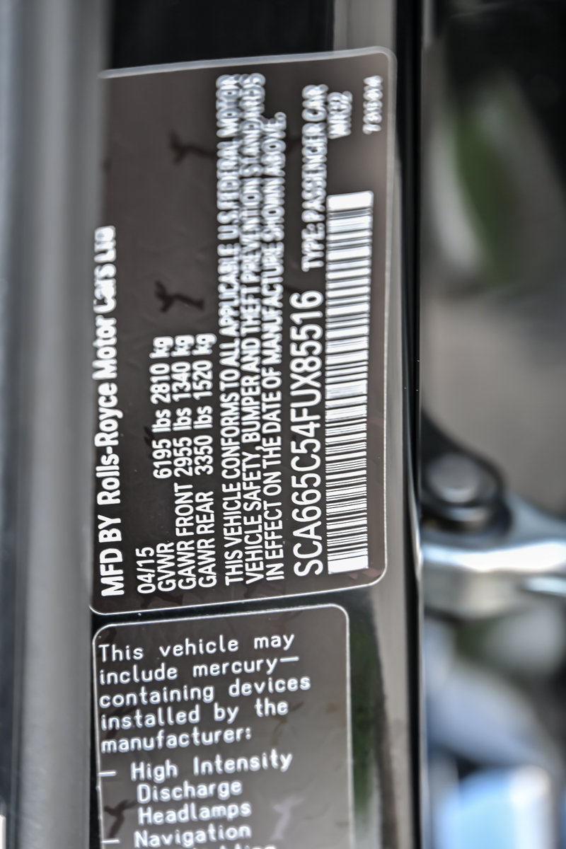 Used 2015 Rolls-Royce Wraith RWD image 40