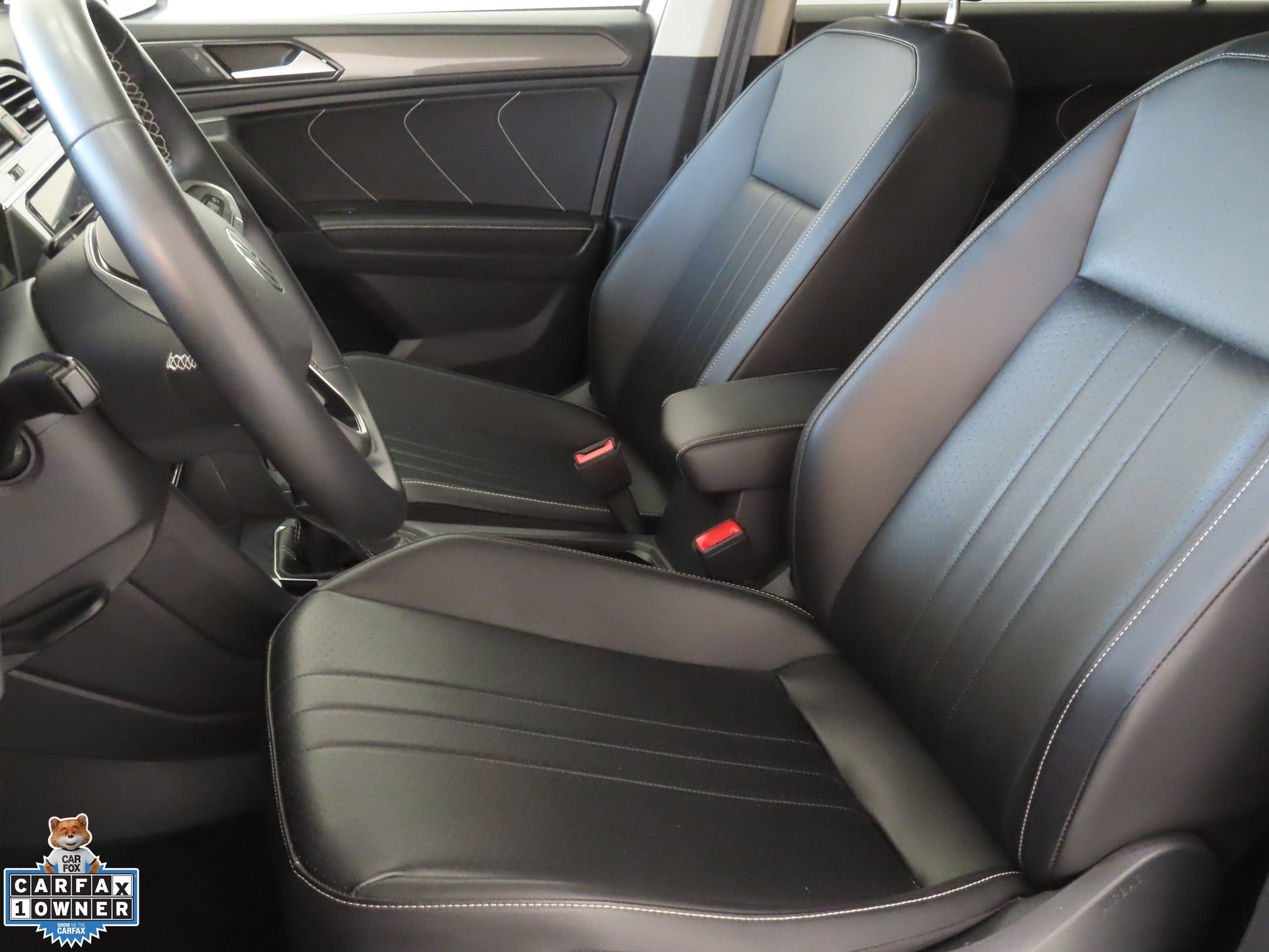 Certified 2022 Volkswagen Tiguan SE FWD image 11