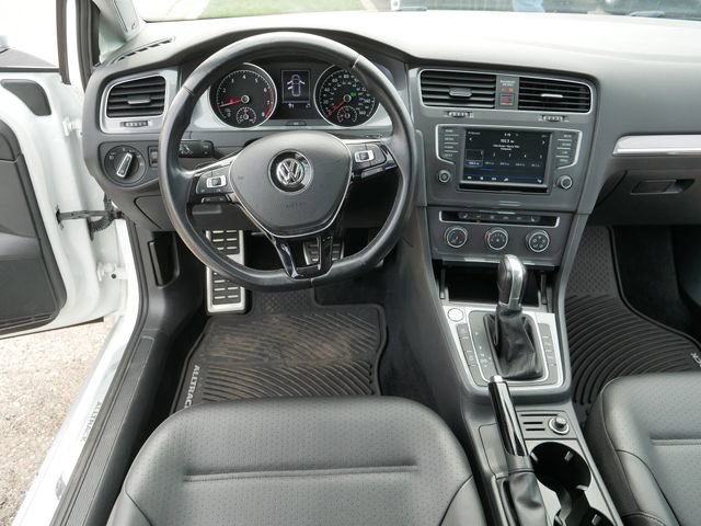Used 2017 Volkswagen Golf Alltrack SEL image 21