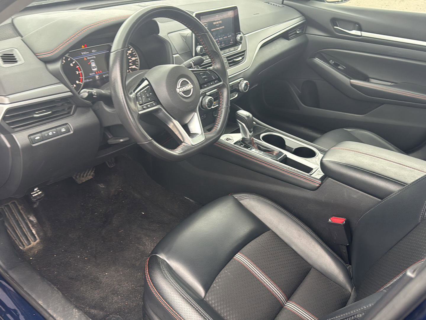 Used 2024 Nissan Altima 2.5 SR image 13