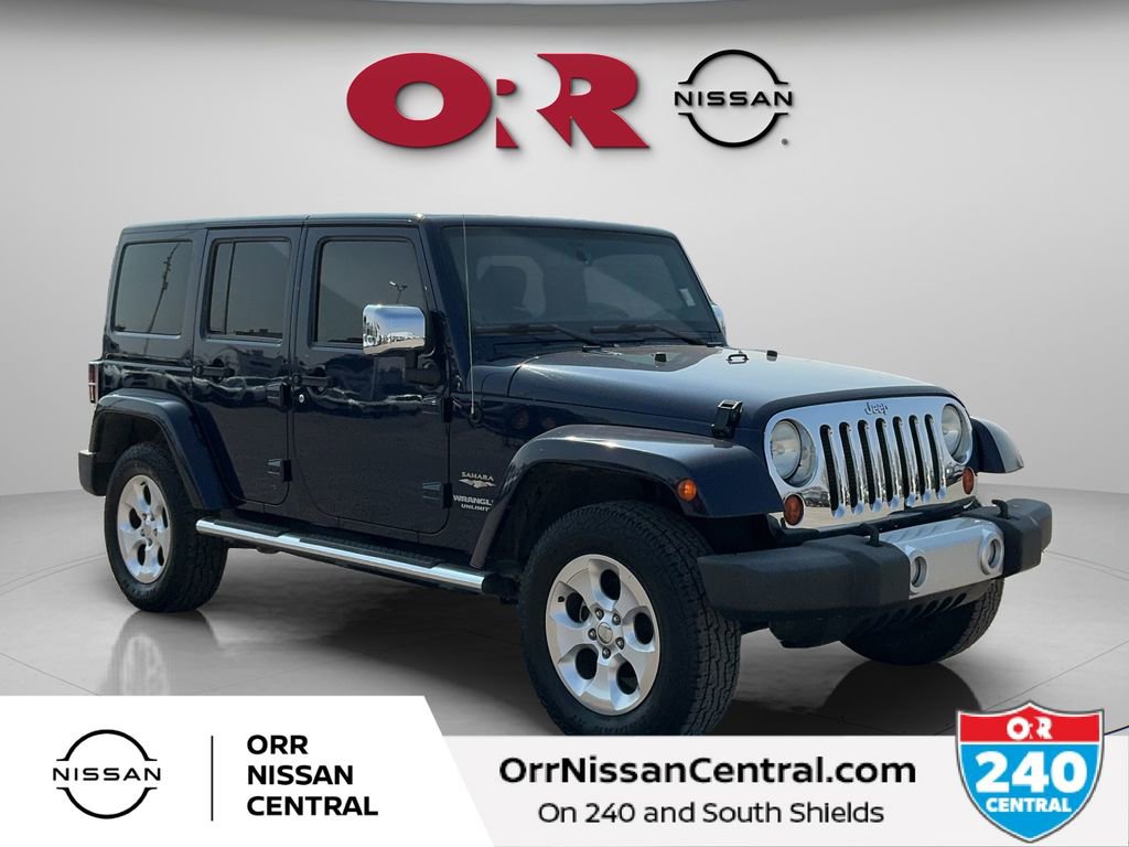 Used 2013 Jeep Wrangler Unlimited Sahara w/ Mopar Chrome Edition Group image 3