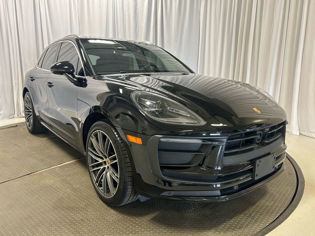 Certified 2023 Porsche Macan Turbo image 35
