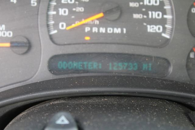 Used 2006 Chevrolet Silverado 2500 W/T w/ Heavy-Duty Power Package image 29