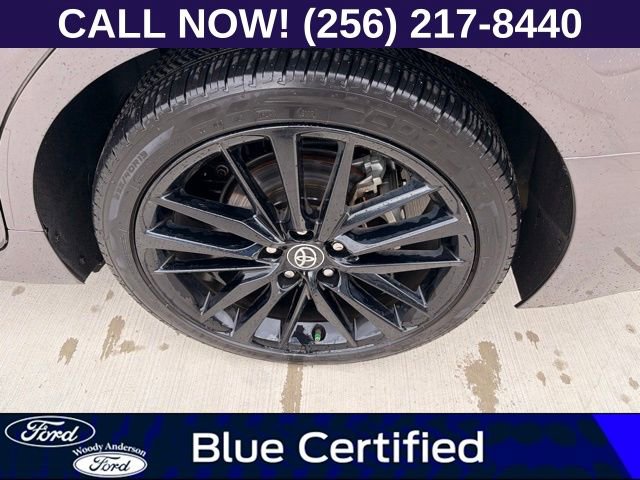 Used 2022 Toyota Camry XSE image 7