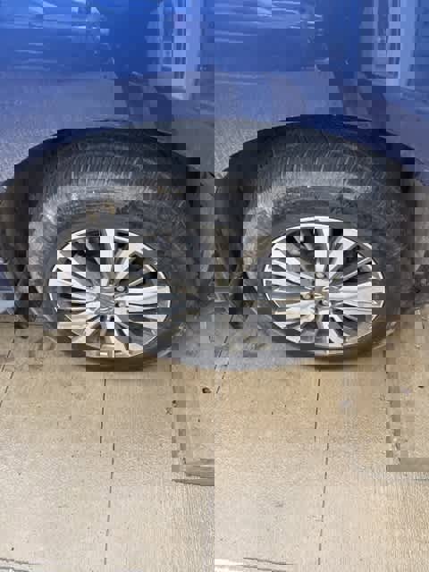 Used 2019 Nissan Pathfinder SL w/ Cargo Package image 4