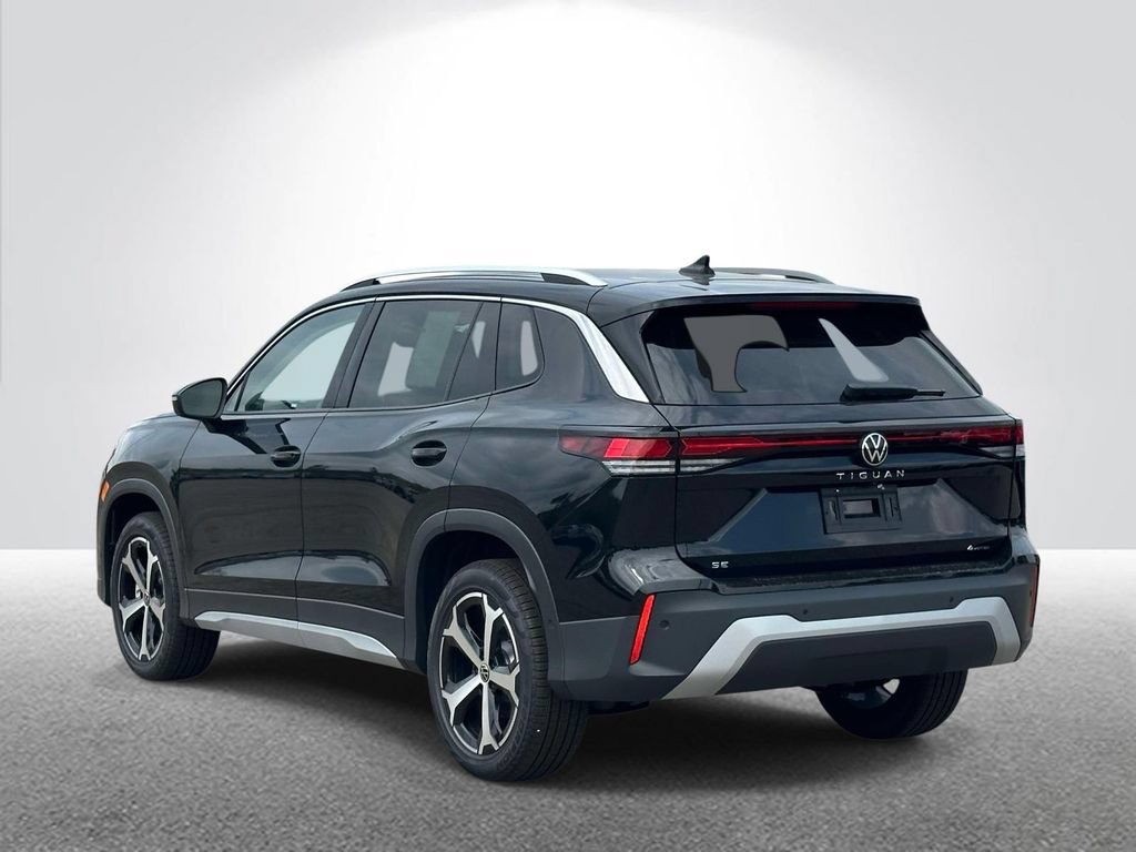 New 2026 Volkswagen Tiguan SE AWD/4WD image 3