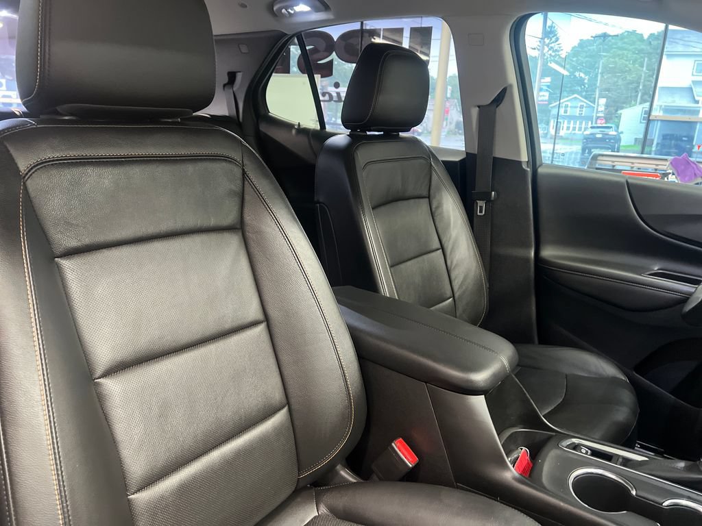 Used 2018 Chevrolet Equinox Premier AWD/4WD image 38