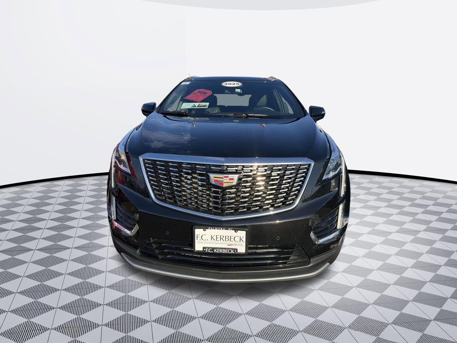 Certified 2025 Cadillac XT5 Premium Luxury AWD/4WD image 3
