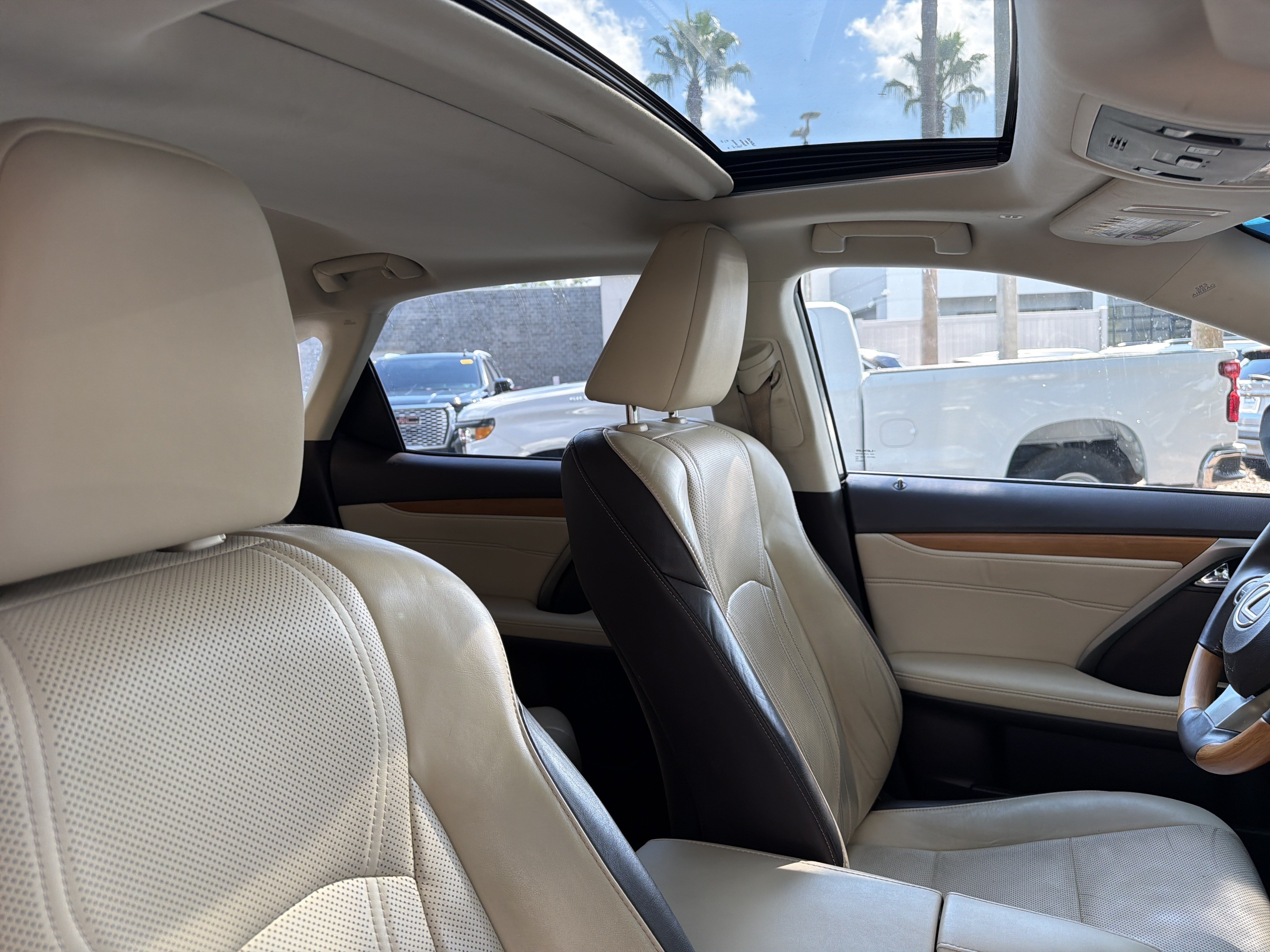 Used 2016 Lexus RX 350 FWD w/ Premium Package image 42