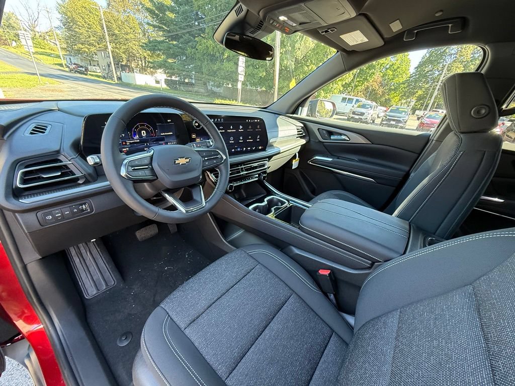 New 2027 Chevrolet Traverse LT AWD/4WD image 18