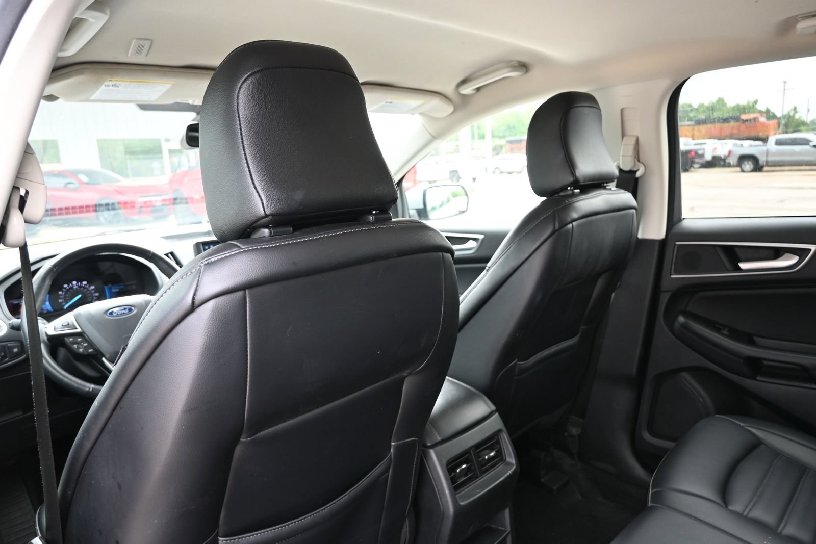 Used 2024 Ford Edge SEL AWD/4WD image 23