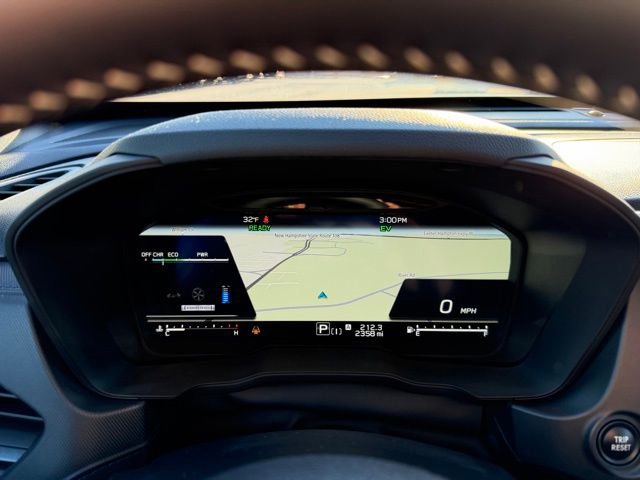 Used 2025 Subaru Forester Premium image 13