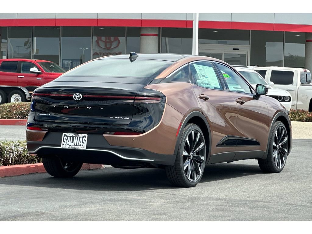 New 2026 Toyota Crown Platinum image 4