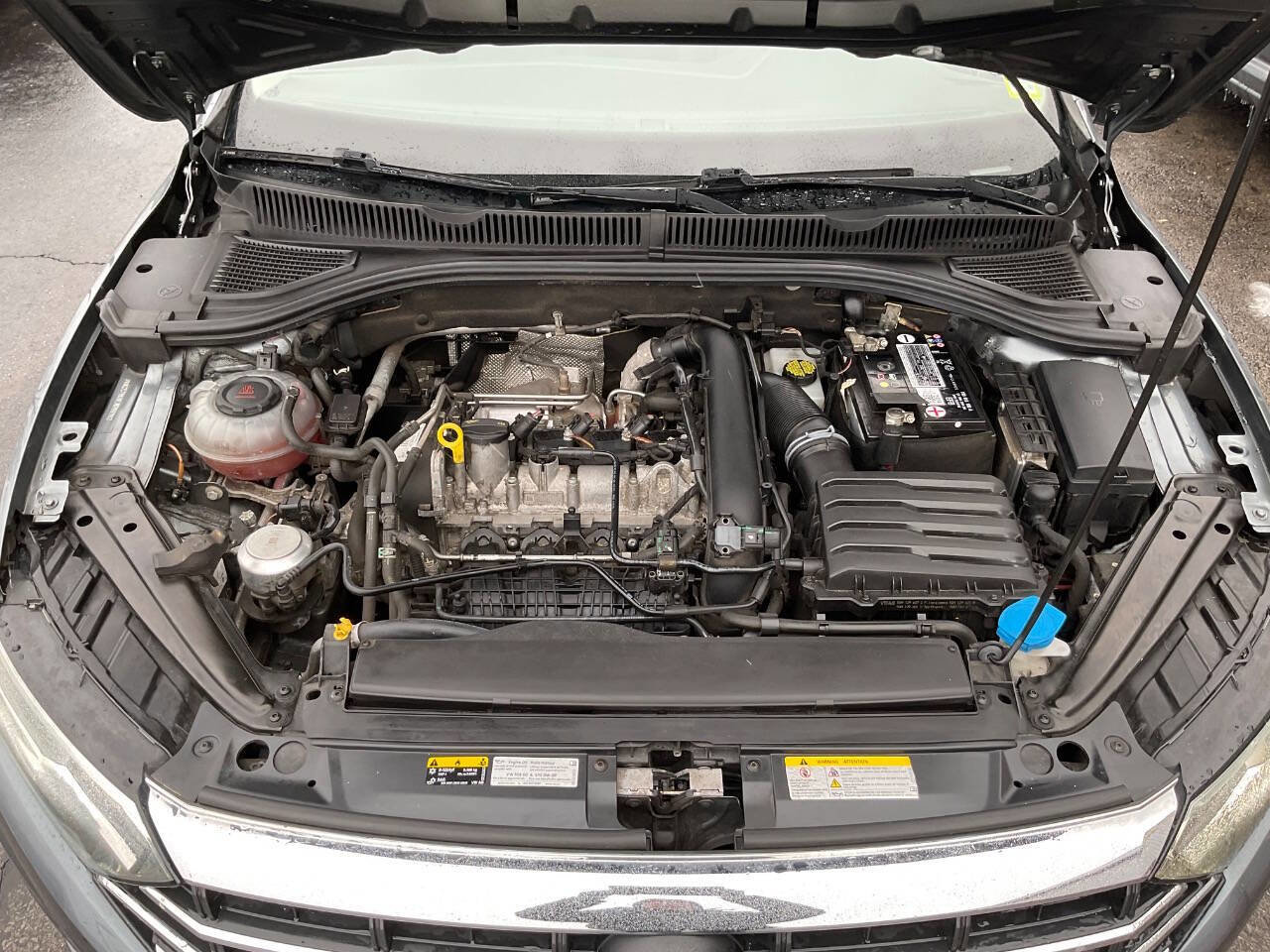 Used 2020 Volkswagen Jetta SE w/ SE Cold Weather Package image 24