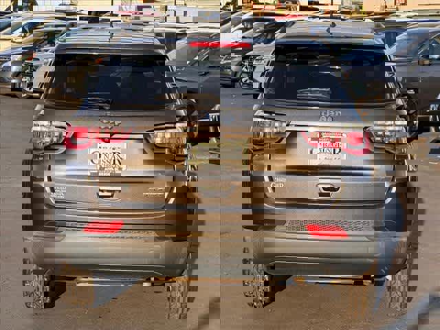 Used 2018 Jeep Compass Sport image 4