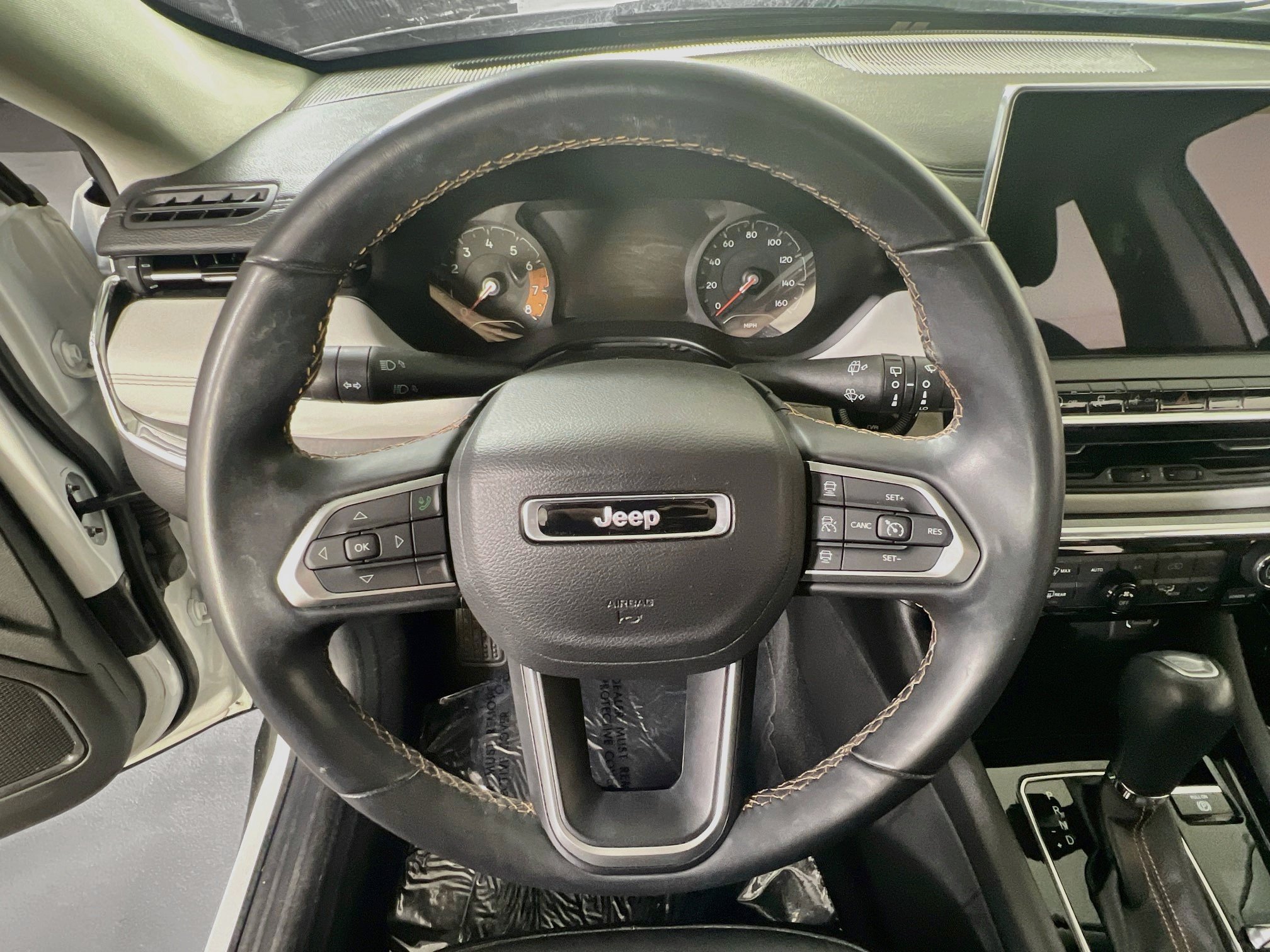 Used 2022 Jeep Compass Limited AWD/4WD image 11