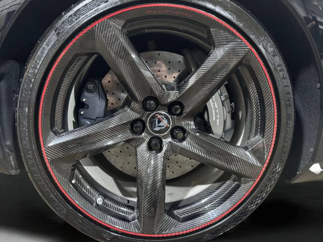Used 2024 Chevrolet Corvette Z06 w/ Z07 Performance Package RWD image 28