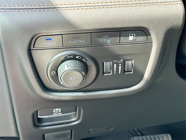 Certified 2023 Jeep Grand Cherokee Summit image 10