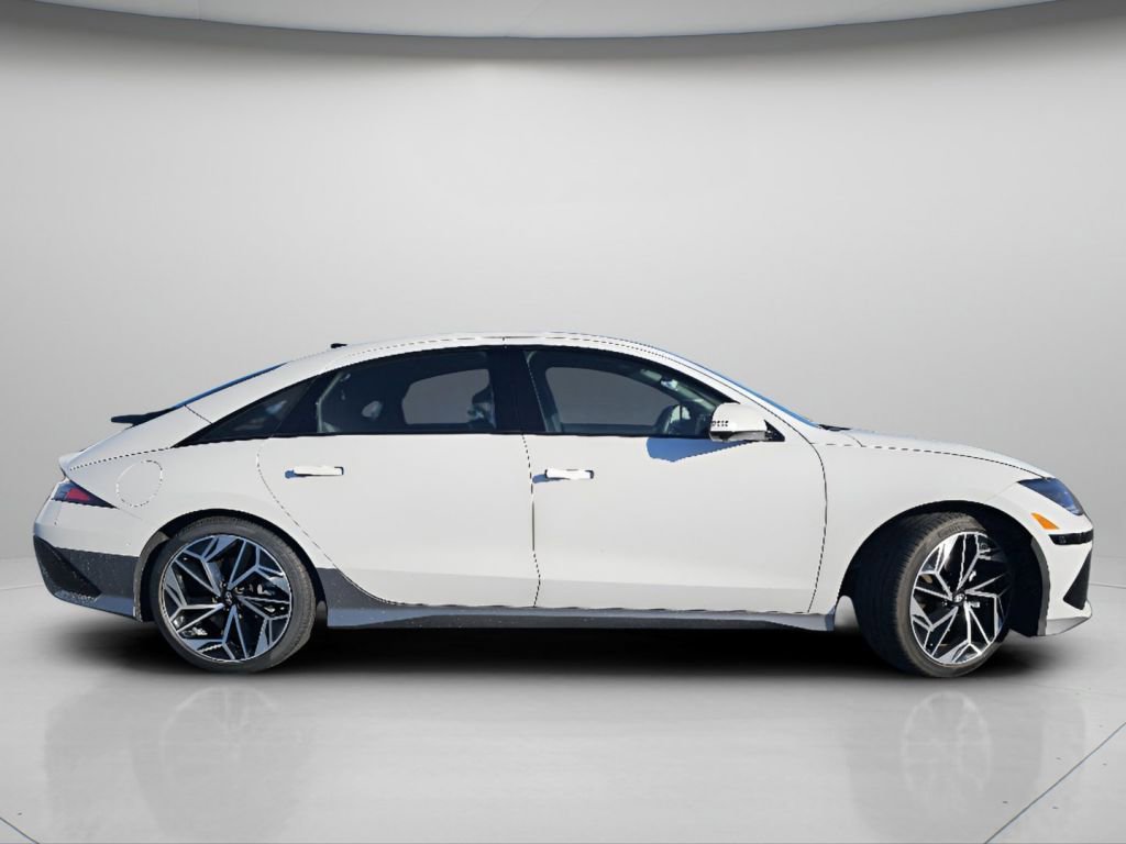 Used 2023 Hyundai Ioniq 6 Limited image 28