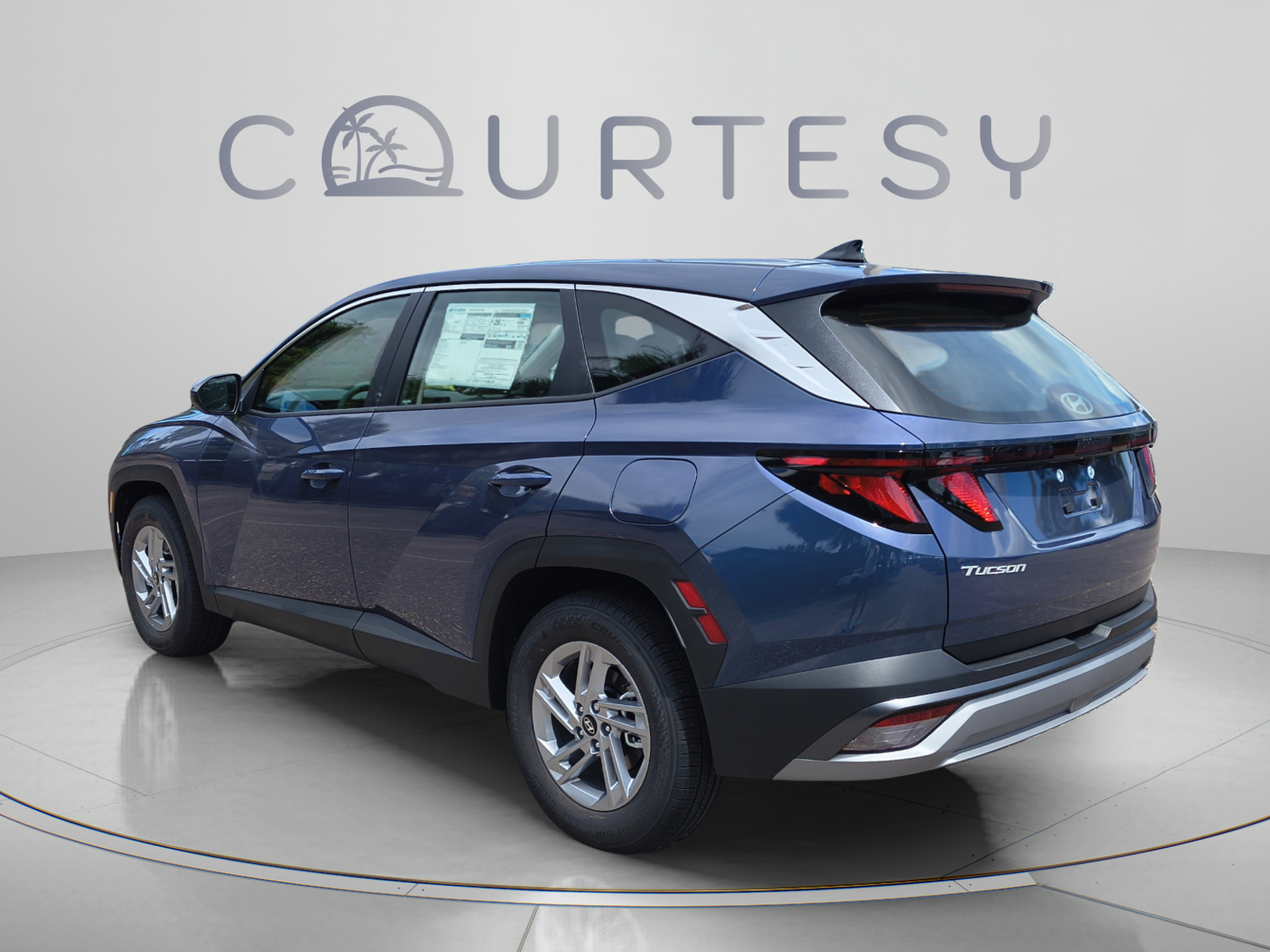 New 2026 Hyundai Tucson SE FWD image 3