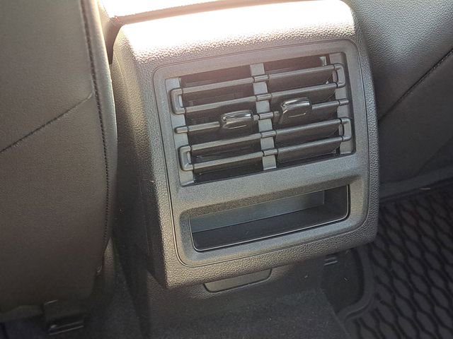 New 2025 Volkswagen GTI SE FWD image 24