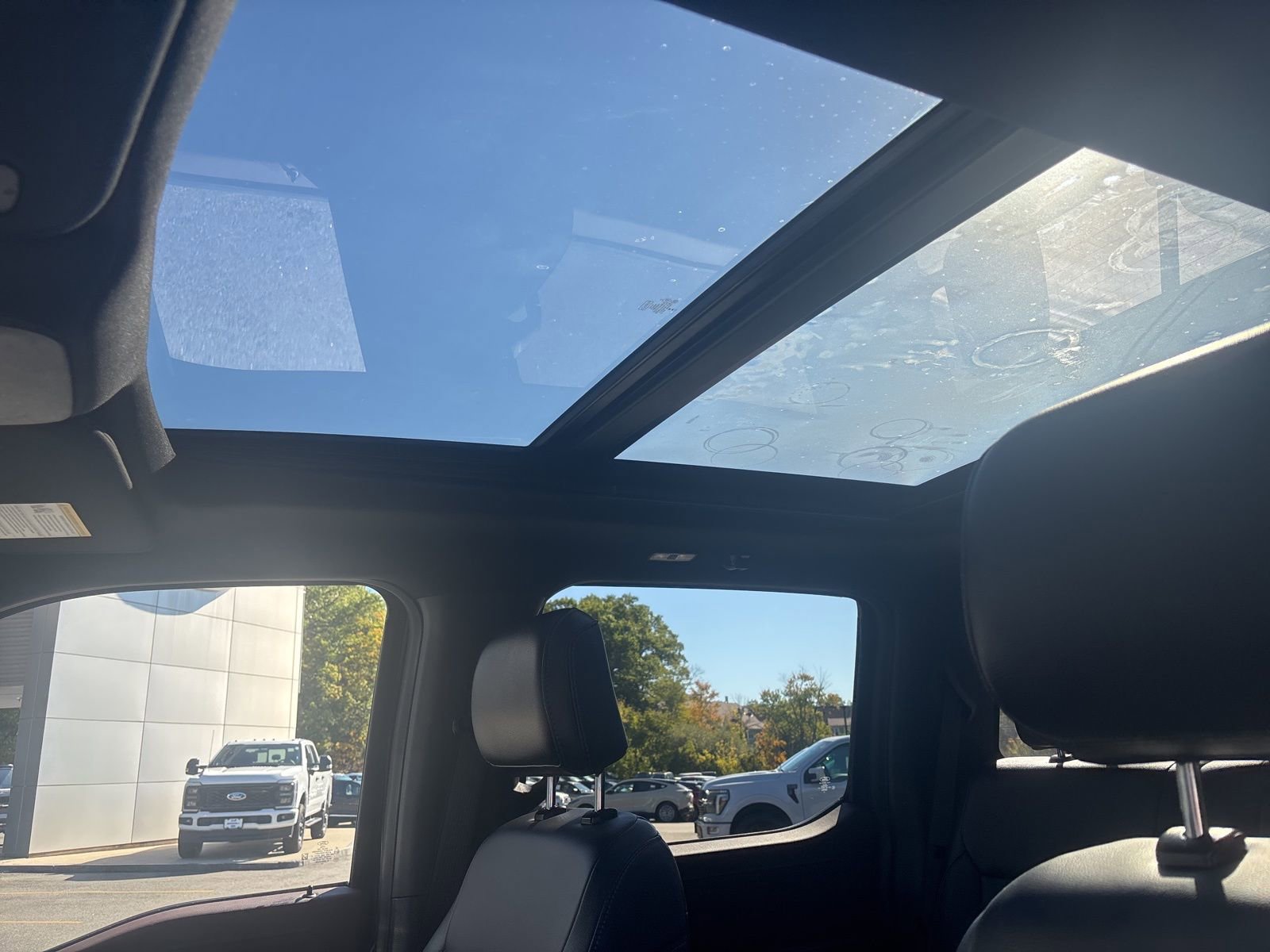 Used 2023 Ford F150 Lariat w/ Equipment Group 502A High image 28