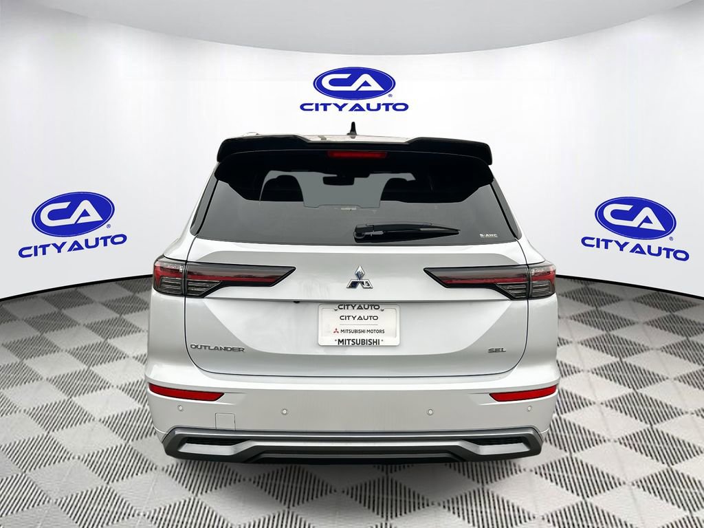 New 2026 Mitsubishi Outlander AWD image 4
