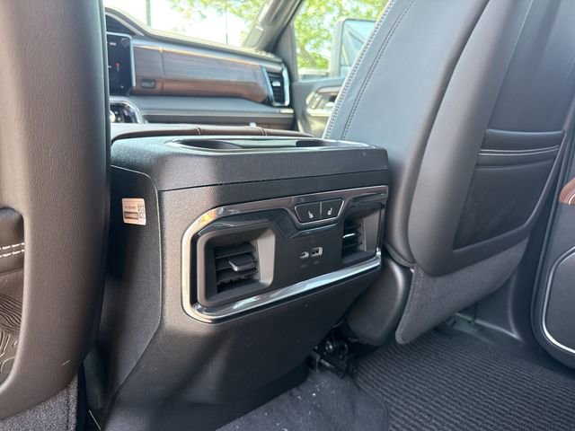 New 2026 GMC Sierra 3500 Denali Ultimate AWD/4WD image 20