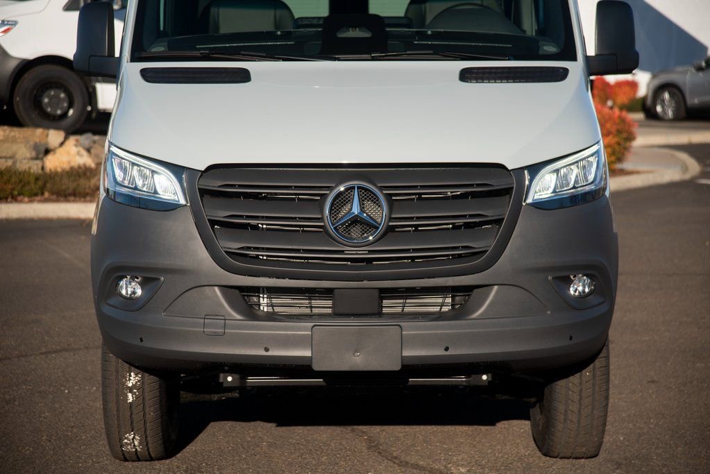 New 2025 Mercedes-Benz Sprinter 2500 image 12