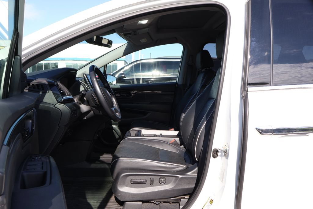 Used 2021 Honda Odyssey Elite image 8