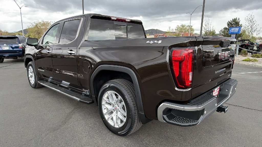 Used 2019 GMC Sierra 1500 SLT w/ SLT Premium Plus Package AWD/4WD image 5