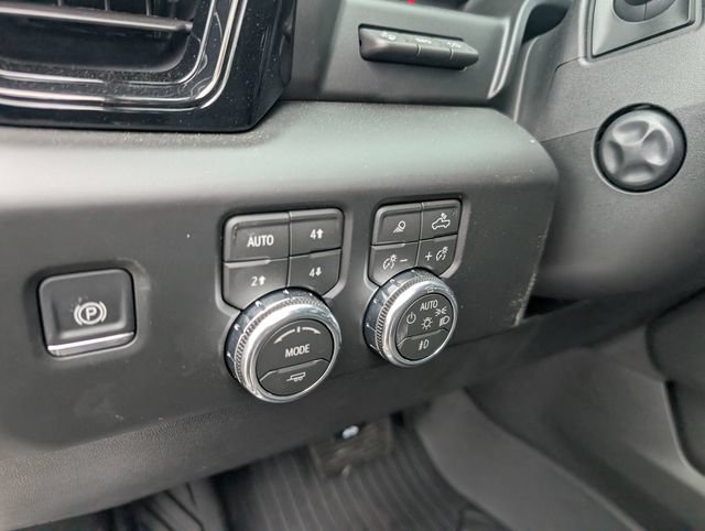 New 2026 GMC Sierra 1500 AT4X w/ AT4X AEV Edition AWD/4WD image 17