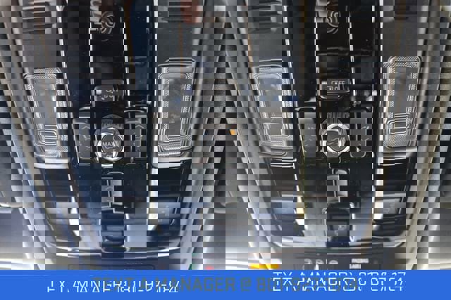 New 2026 GMC Yukon XL Denali w/ Sun & Power Step Package image 34