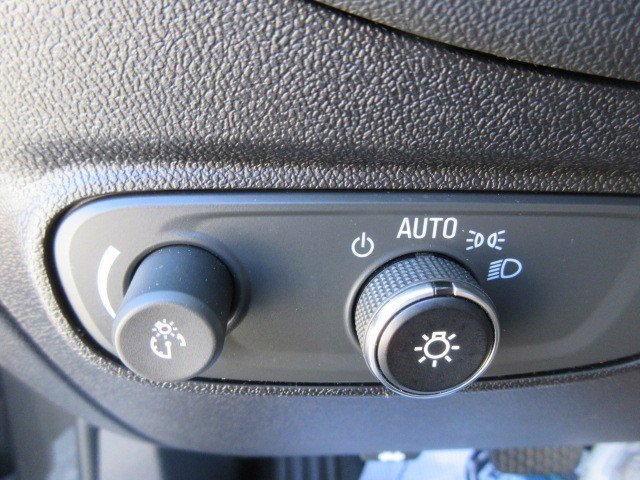 Used 2019 Chevrolet Equinox LT image 24