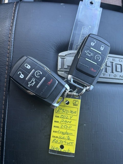 Used 2024 RAM 2500 Limited image 13