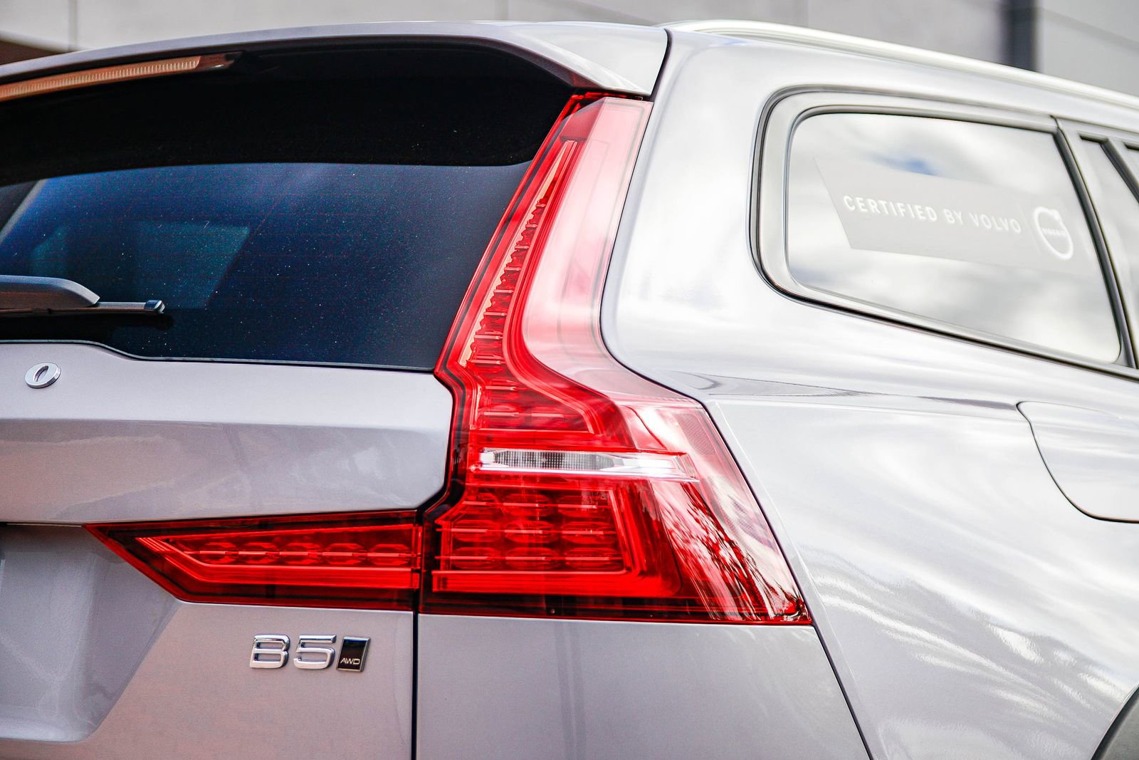 Certified 2026 Volvo V60 B5 Cross Country Plus w/ Climate Package image 8