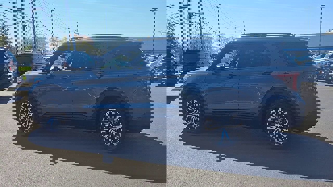 Used 2020 Ford Explorer ST image 8