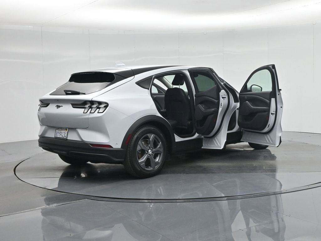 Certified 2021 Ford Mustang Mach-E Select image 4