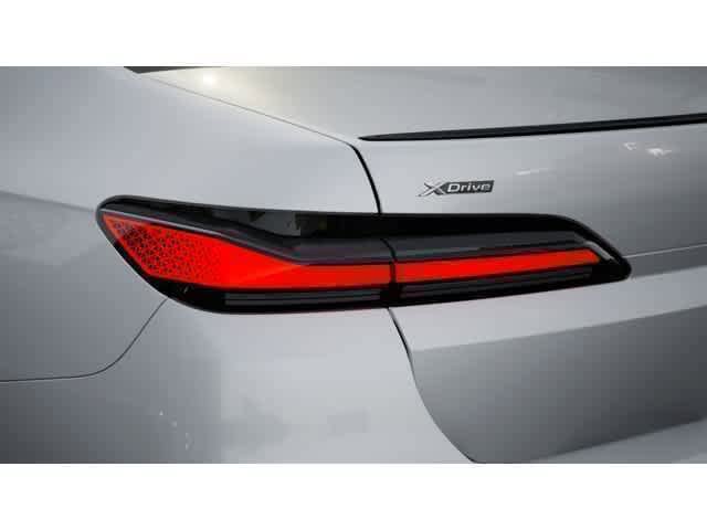 New 2026 BMW 750e xDrive AWD/4WD image 8