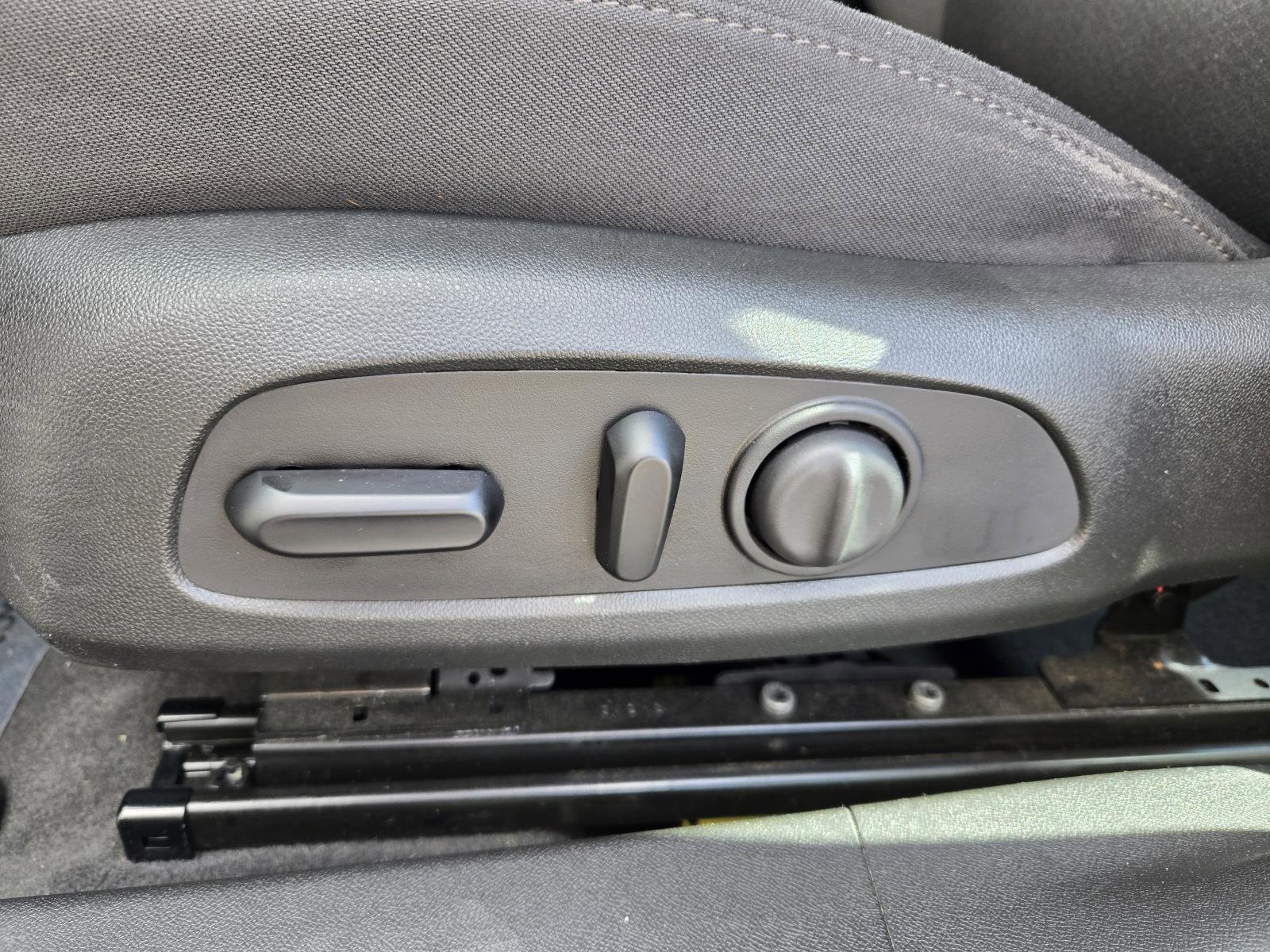 Used 2021 Chevrolet Malibu LT image 22