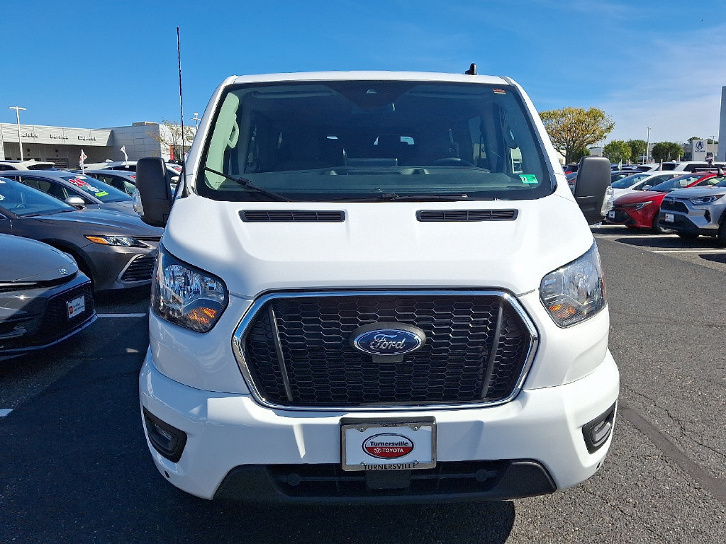Used 2024 Ford Transit 350 XLT RWD image 2