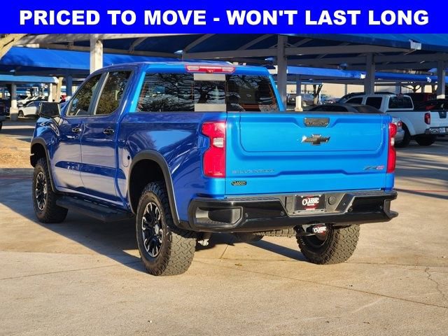 Used 2025 Chevrolet Silverado 1500 ZR2 w/ Technology Package image 3