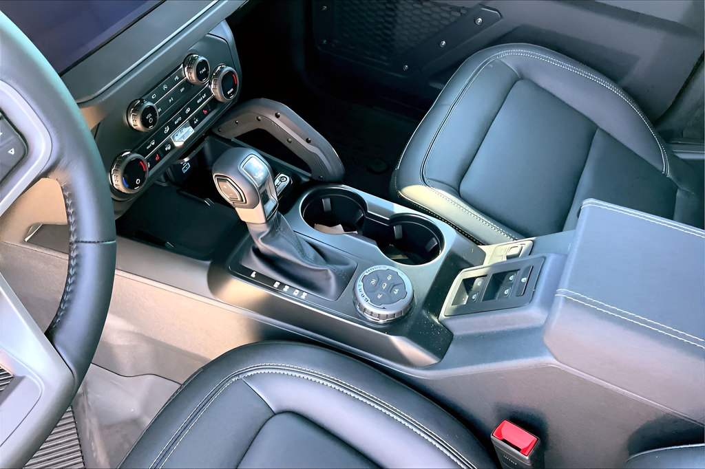 New 2025 Ford Bronco Badlands AWD/4WD image 9