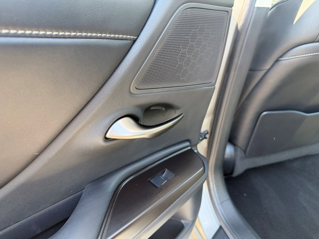 Used 2019 Lexus ES 350 w/ Accessory Package 2 FWD image 25