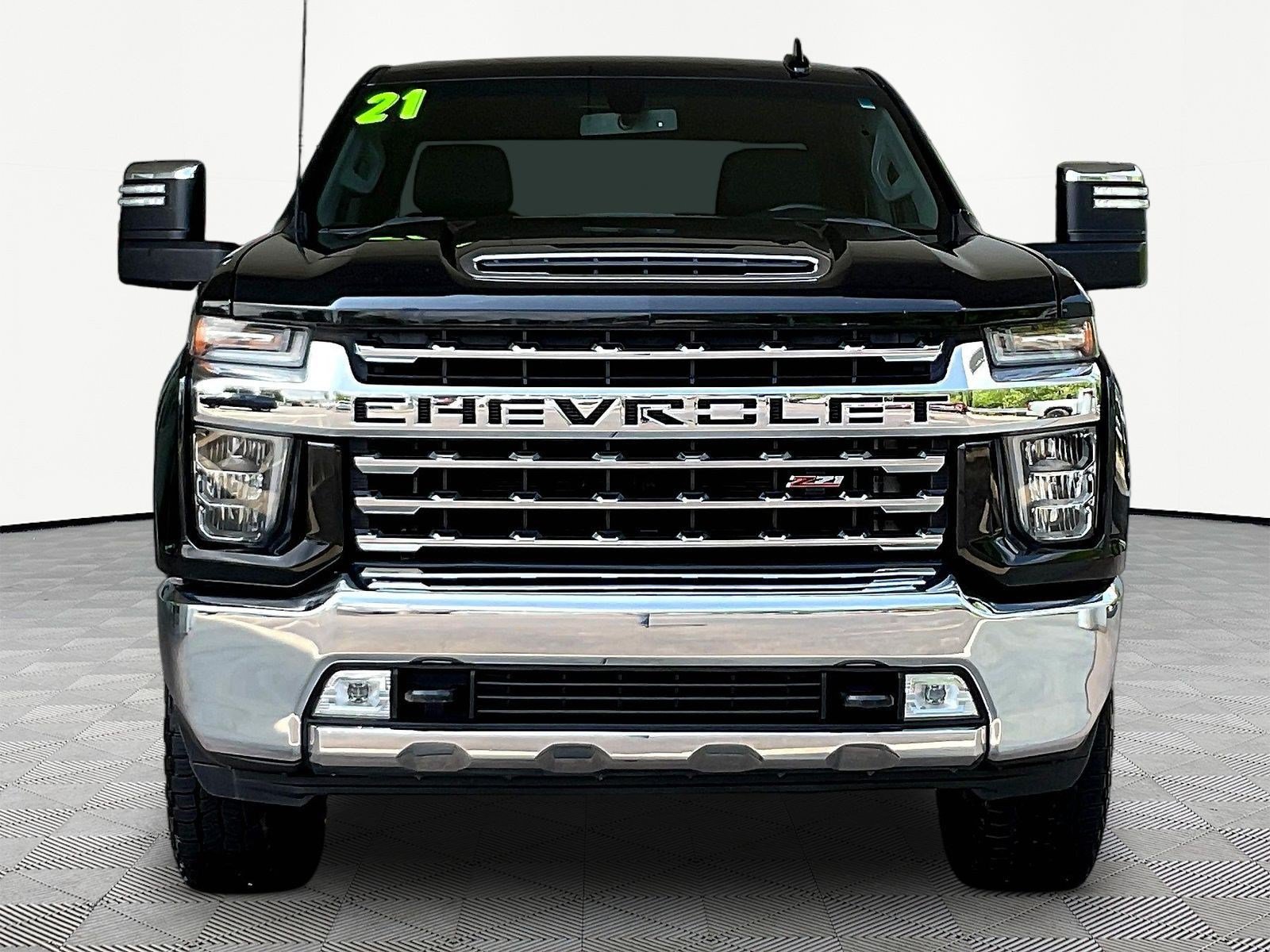 Used 2021 Chevrolet Silverado 2500 LTZ AWD/4WD image 2