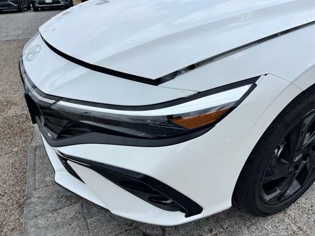 New 2026 Hyundai Elantra SEL Sport Premium FWD image 13