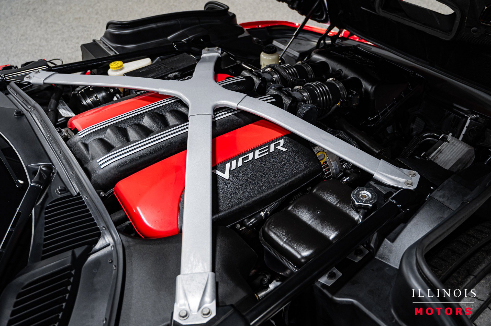 Used 2013 SRT Viper GTS w/ GTS Laguna Interior Pkg image 43
