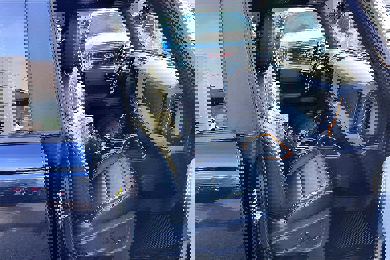 Used 2021 Ford Bronco Badlands image 7