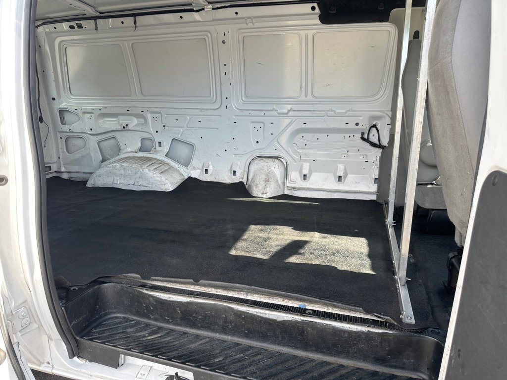 Used 2008 Ford E-250 and Econoline 250 image 6